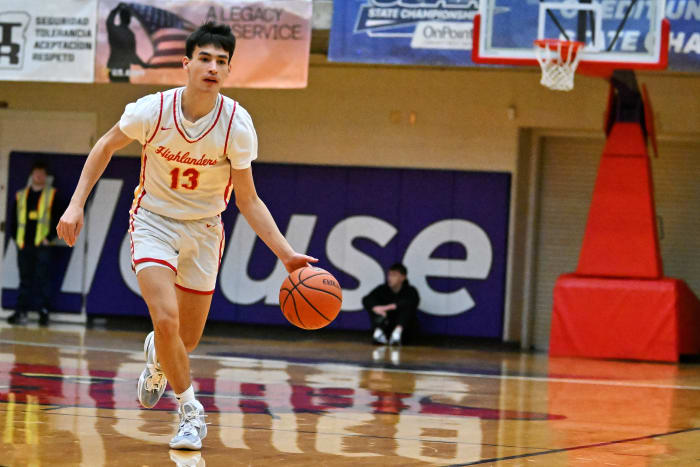 a Putnam North Eugene 5A Oregon boys basketball quarterfinal 2024 Leon Neuschwander 1